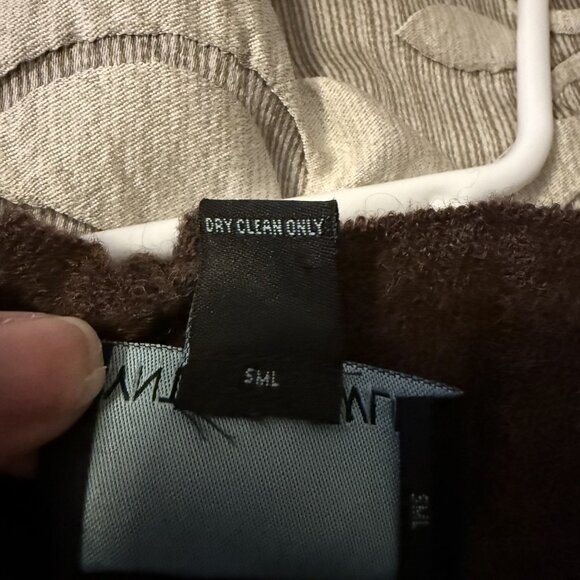 Cynthia Rowley 100% Wool Sweater Jacket Ruffle Felted Floral Accent Brown Medium - Picture 9 of 11